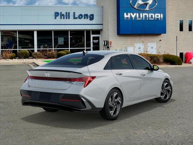 2025 Hyundai Elantra SEL Sport photo 4