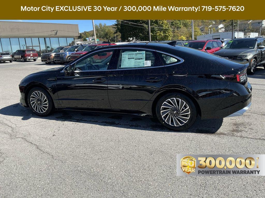 New 2026 Hyundai Sonata Hybrid Limited Sedan