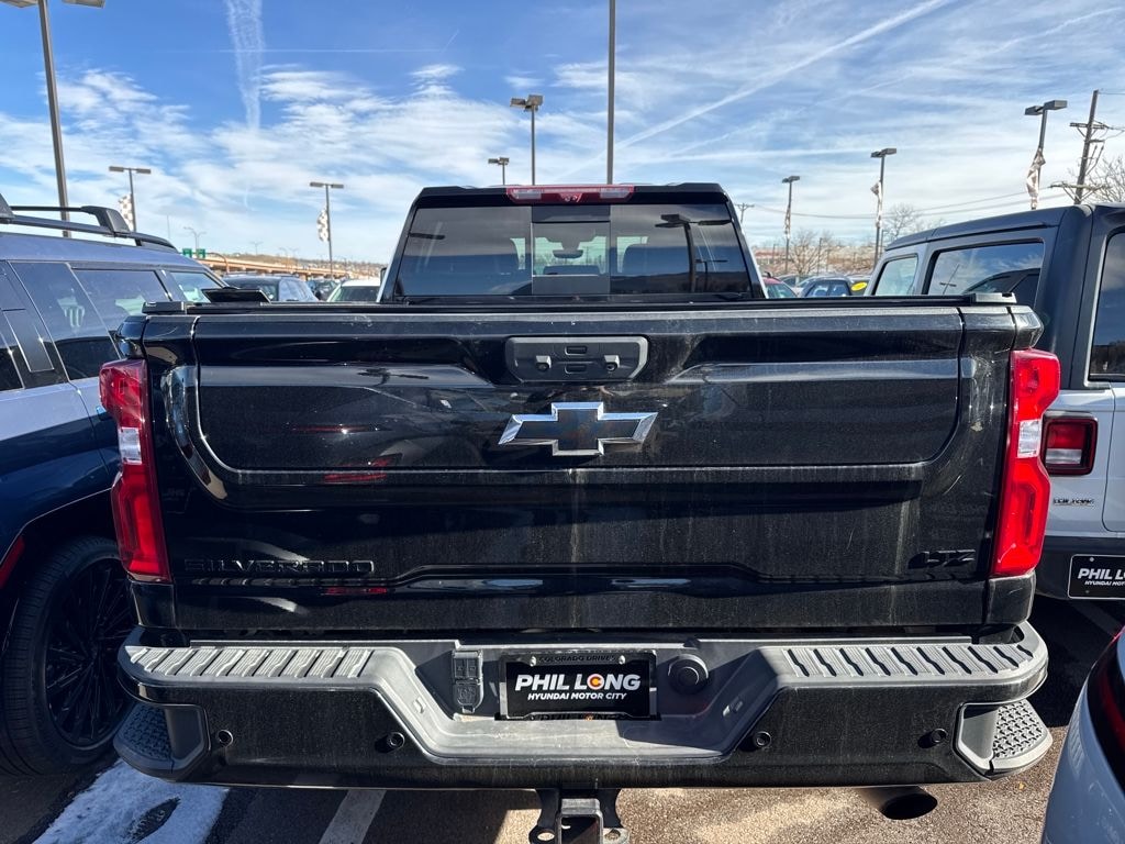 Used 2022 Chevrolet Silverado 2500 HD LTZ Truck Crew Cab