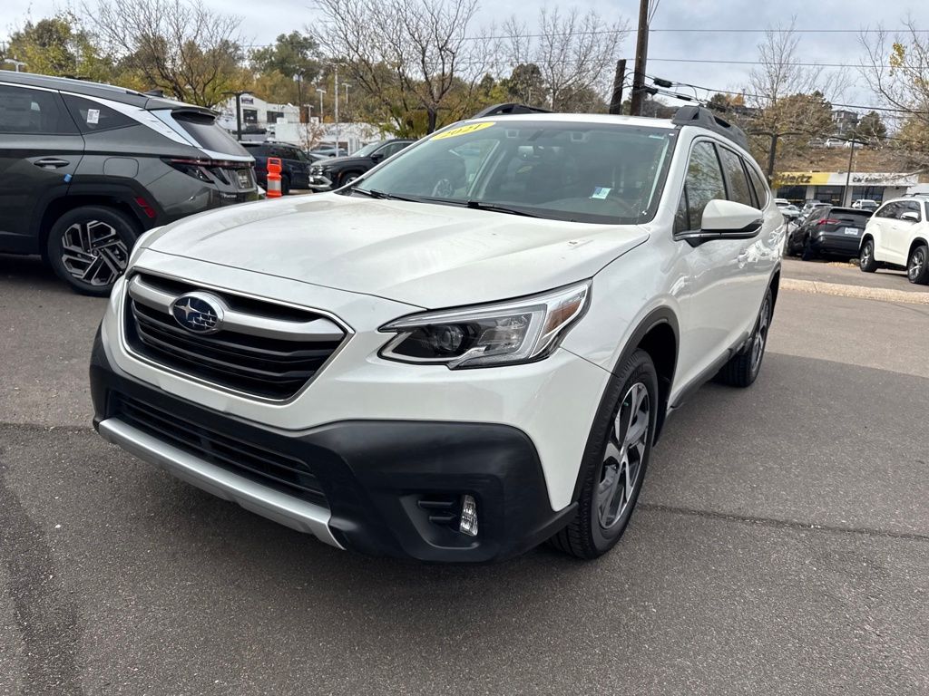 2021 Subaru Outback Limited XT photo 3