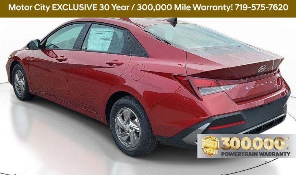 New 2025 Hyundai Elantra SE Sedan