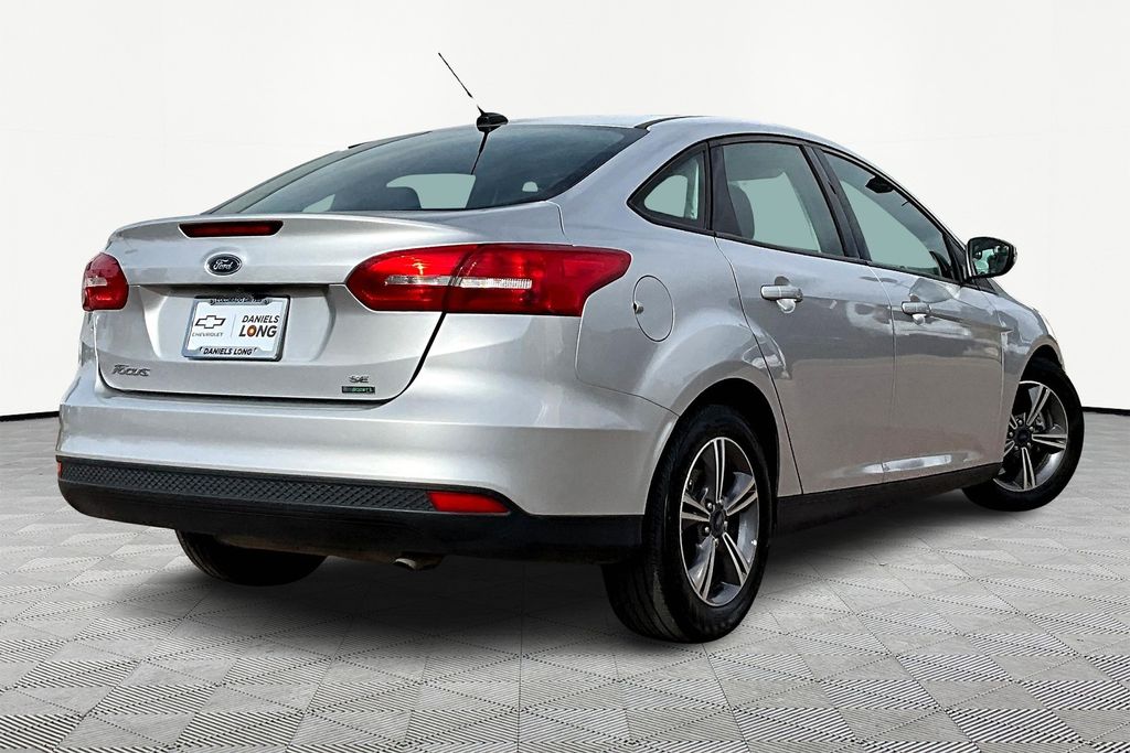 Used 2017 Ford Focus SE with VIN 1FADP3FE8HL284513 for sale in Colorado Springs, CO