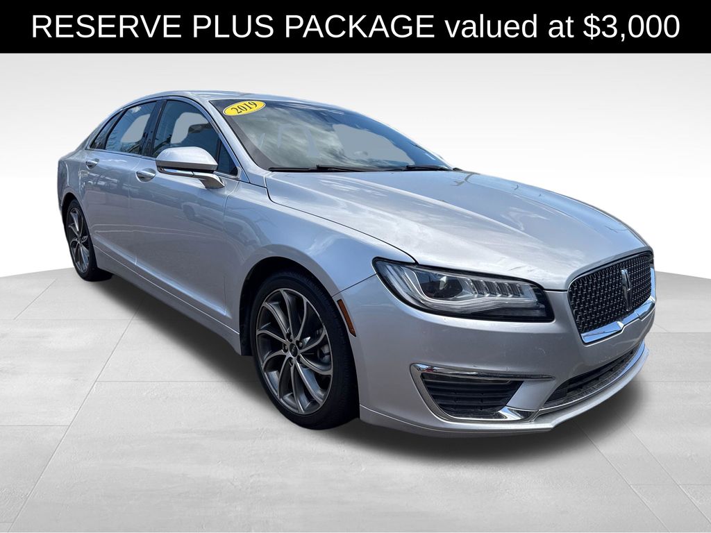 2019 Lincoln MKZ Hybrid Reserve I FWD's photo