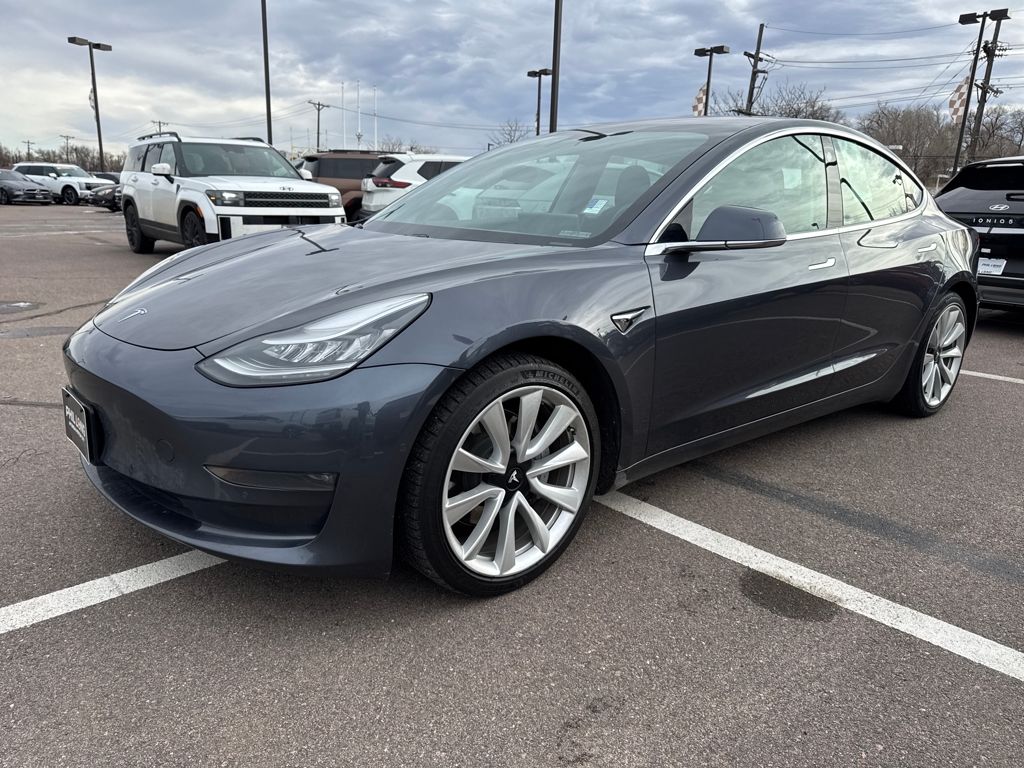2019 Tesla Model 3 Base