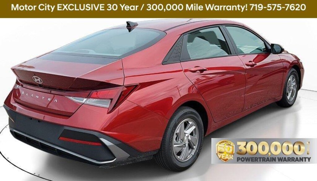 New 2025 Hyundai Elantra SE Sedan