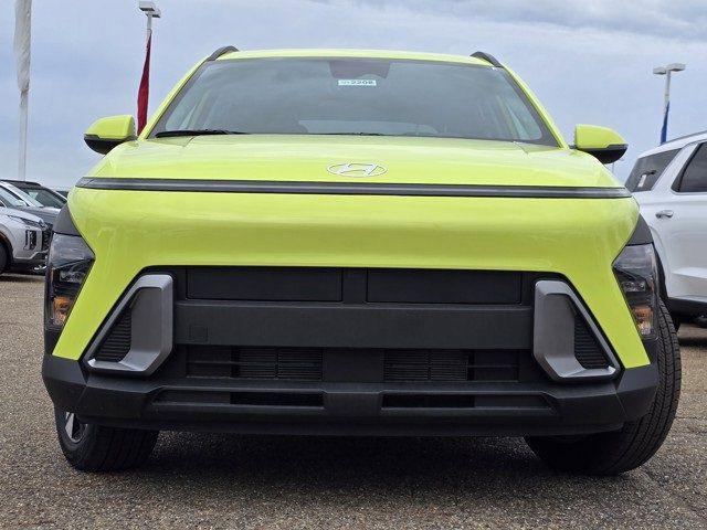 2025 Hyundai Kona SEL photo 3