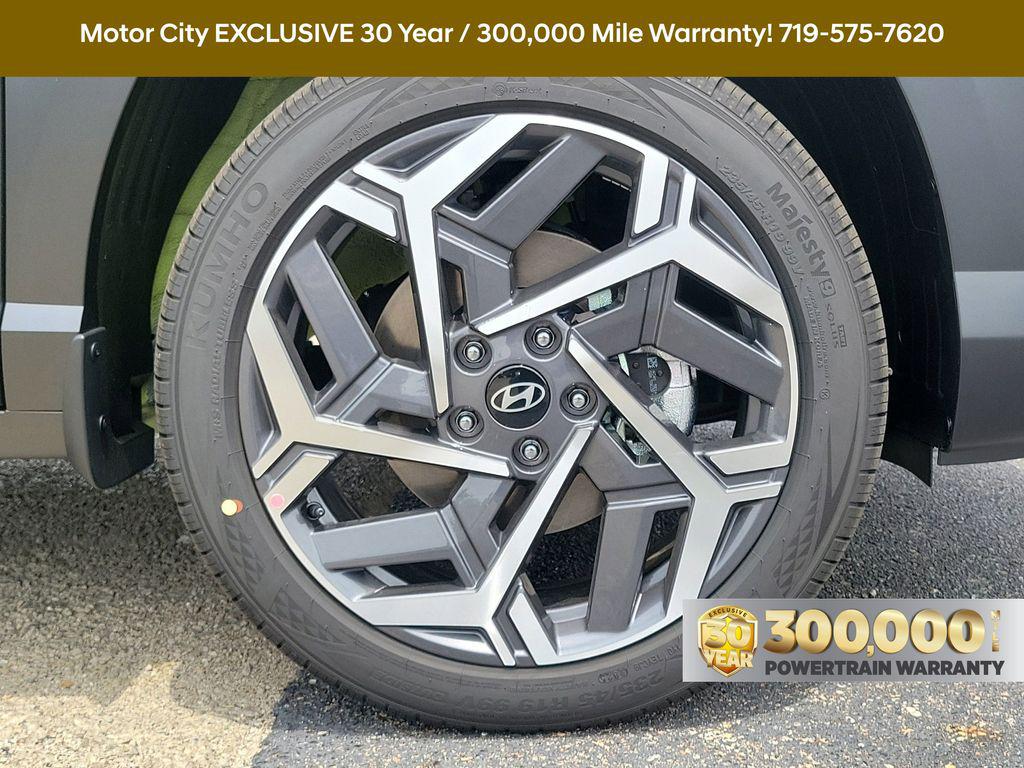 2026 Hyundai Kona SEL photo 2