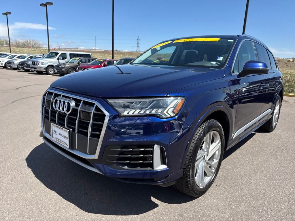 2024 Audi Q7 55 Premium Plus photo 3