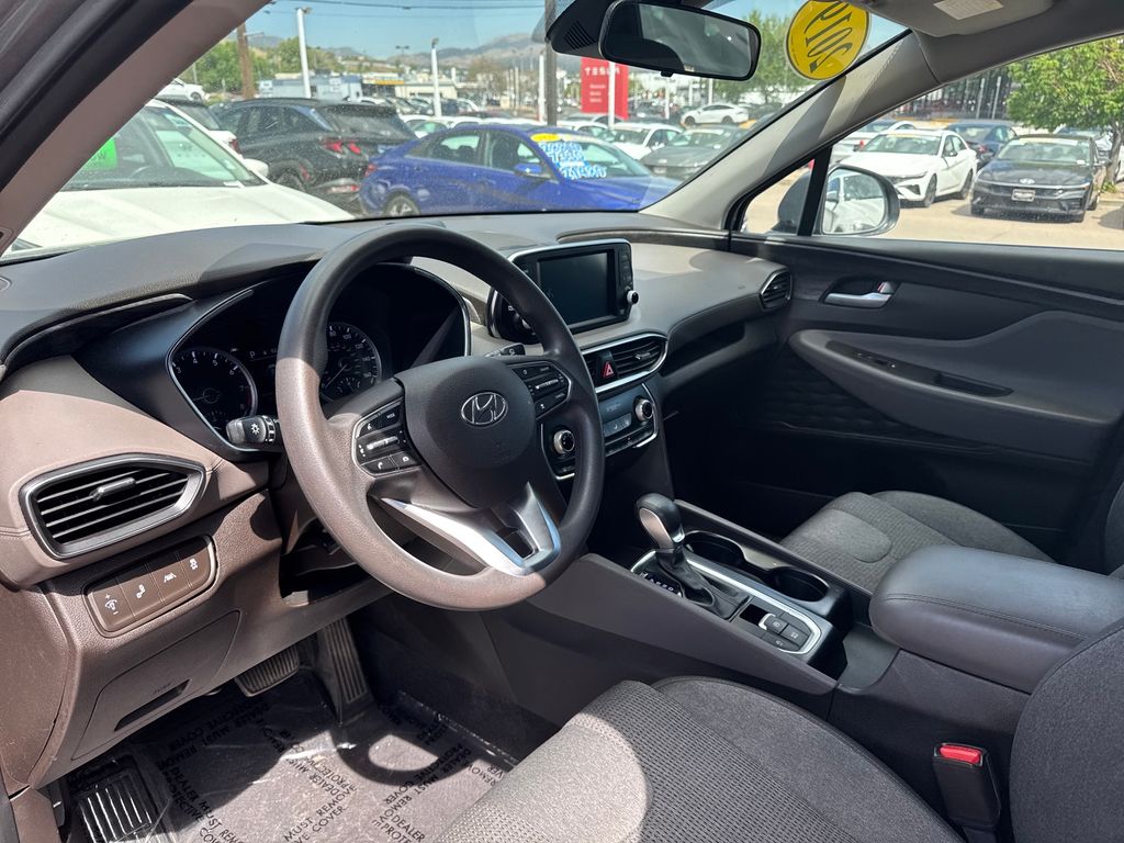 2019 Hyundai Santa Fe SE - Photo 19