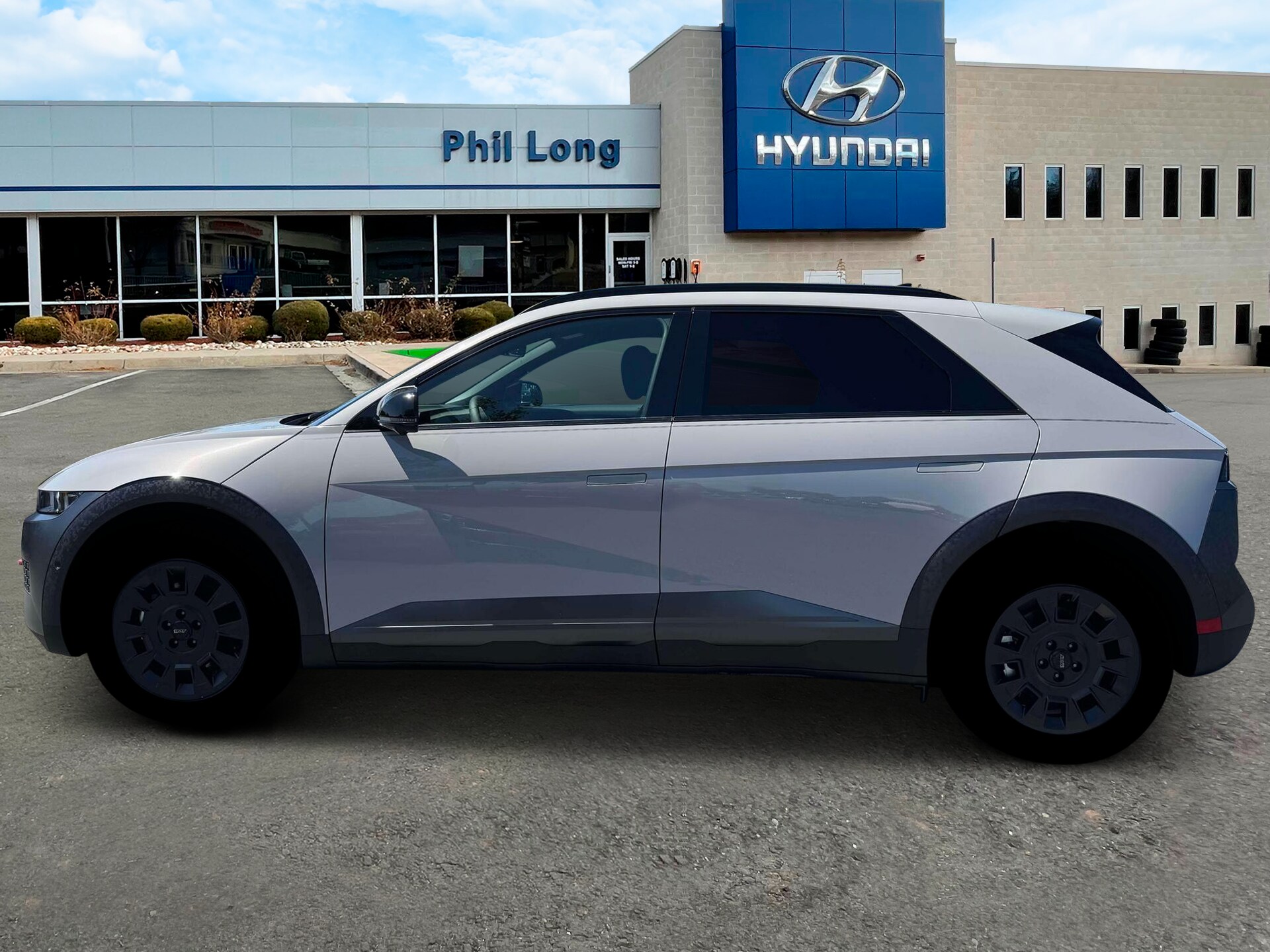 2025 Hyundai Ioniq 5 photo 3