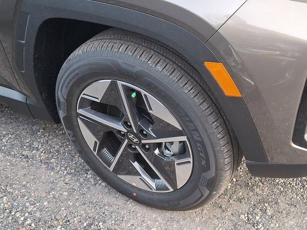 New 2026 Hyundai Tucson Plug-In Hybrid SEL SUV