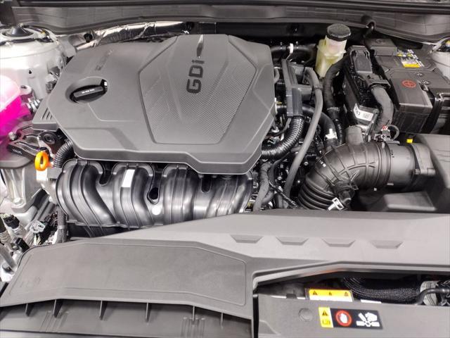 2025 Hyundai Sonata SE photo 3