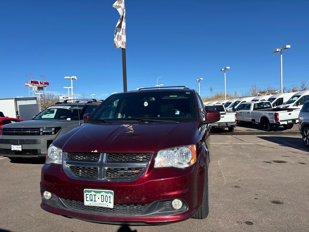 Used 2018 Dodge Grand Caravan SXT Van Passenger Van