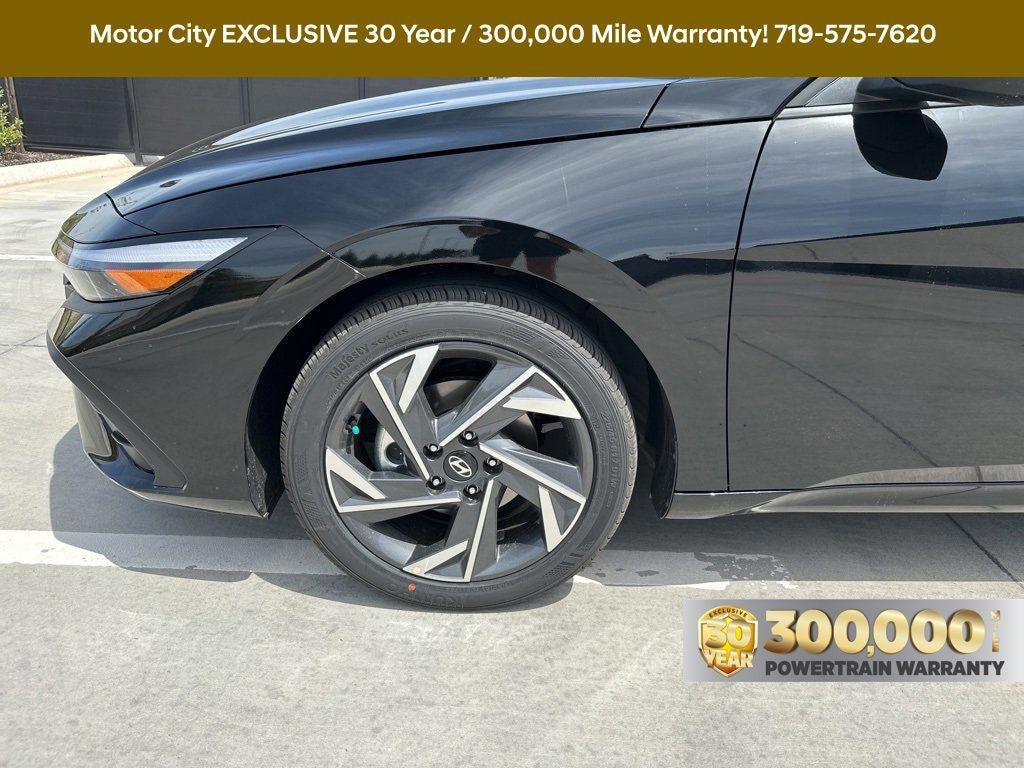 New 2025 Hyundai Elantra Hybrid SEL Sport Sedan