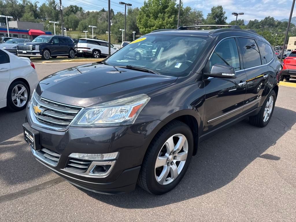 2016 Chevrolet Traverse LTZ photo 2