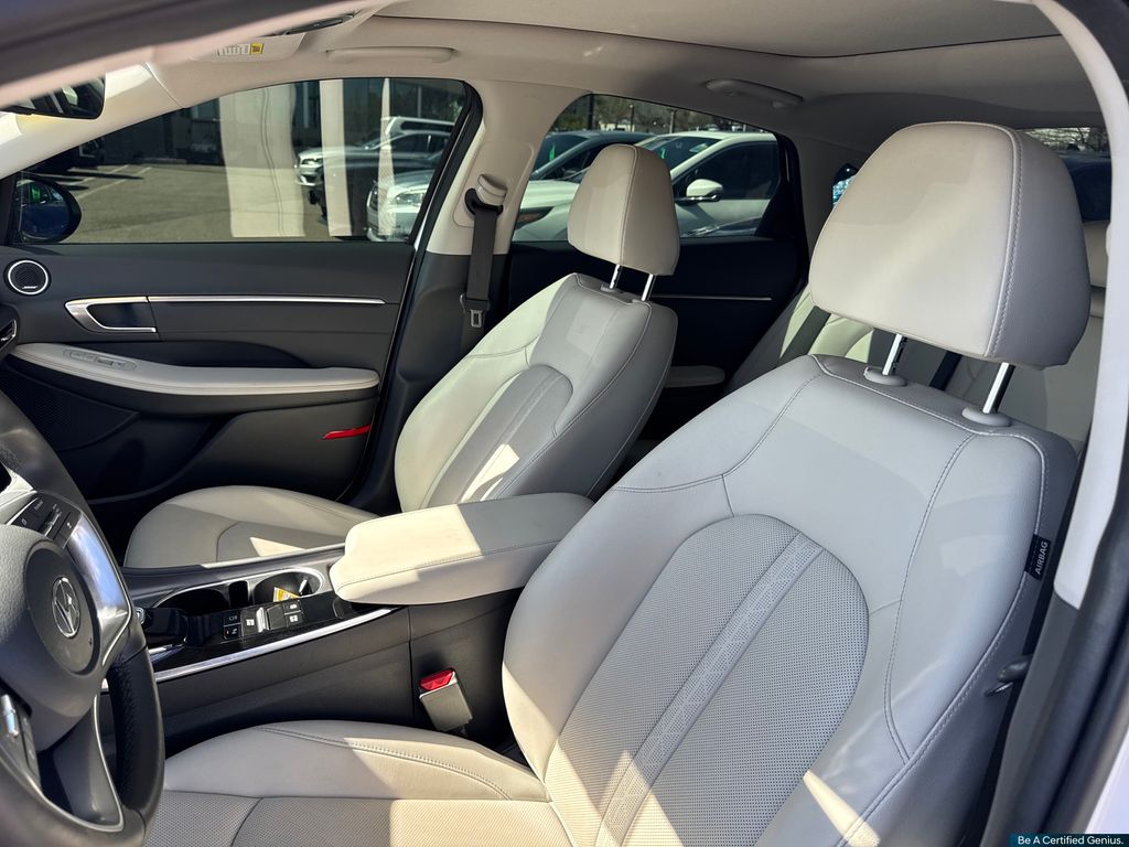 2023 Hyundai Sonata Limited - Photo 31