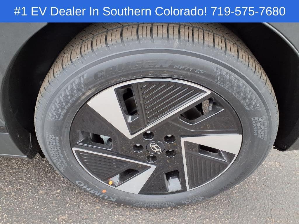 New 2025 Hyundai IONIQ 5 SEL SUV