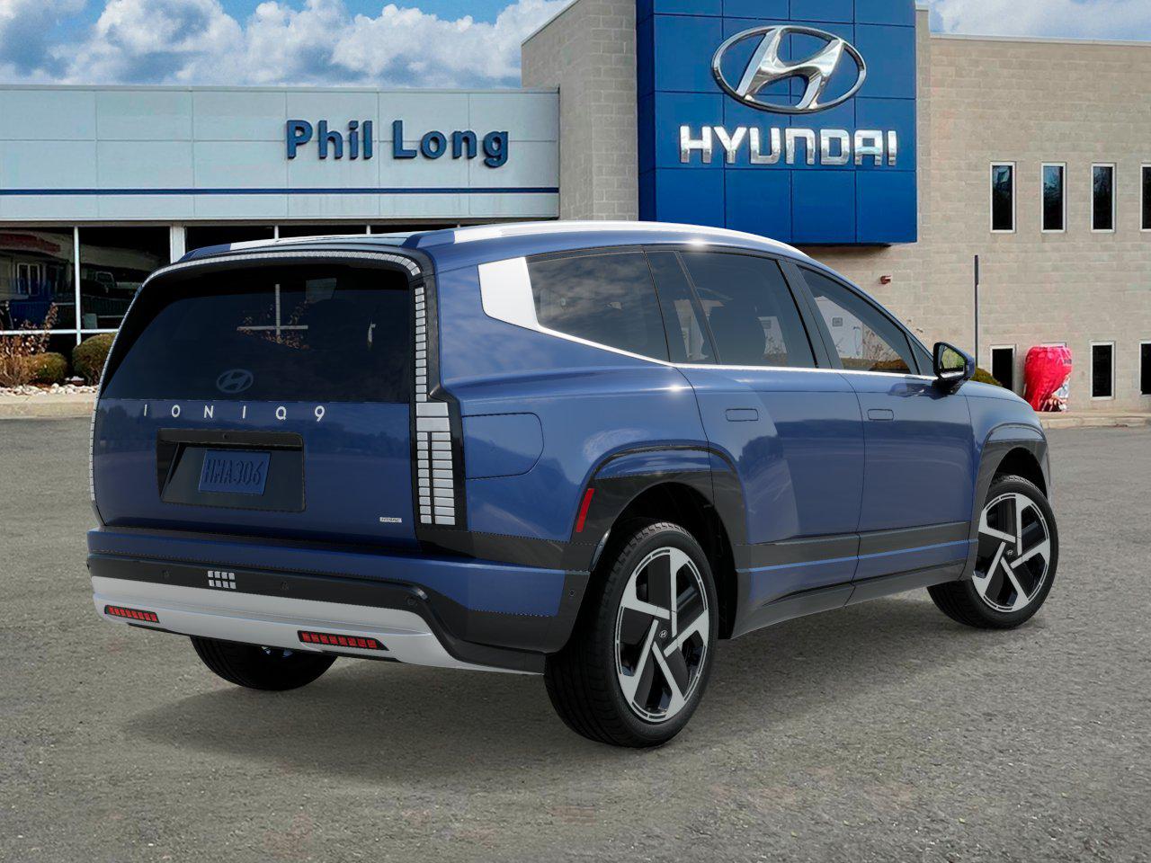 2026 Hyundai Ioniq Limited photo 3