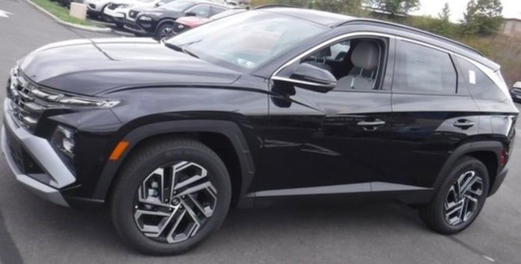 Used 2025 Hyundai Tucson Hybrid Limited SUV