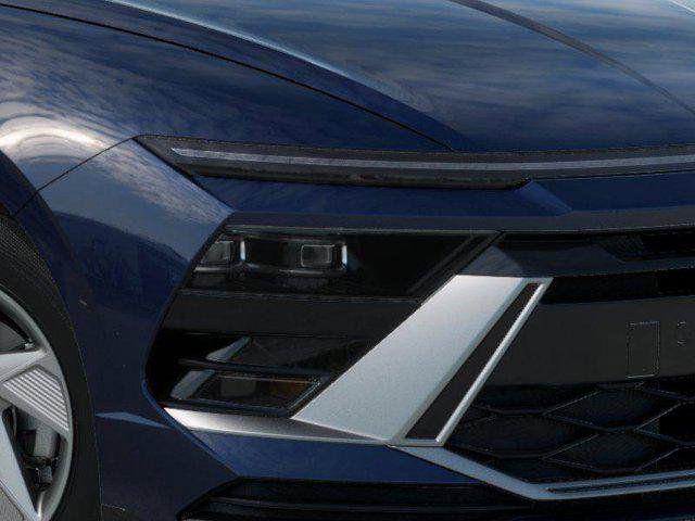 2025 Hyundai Sonata SE photo 3