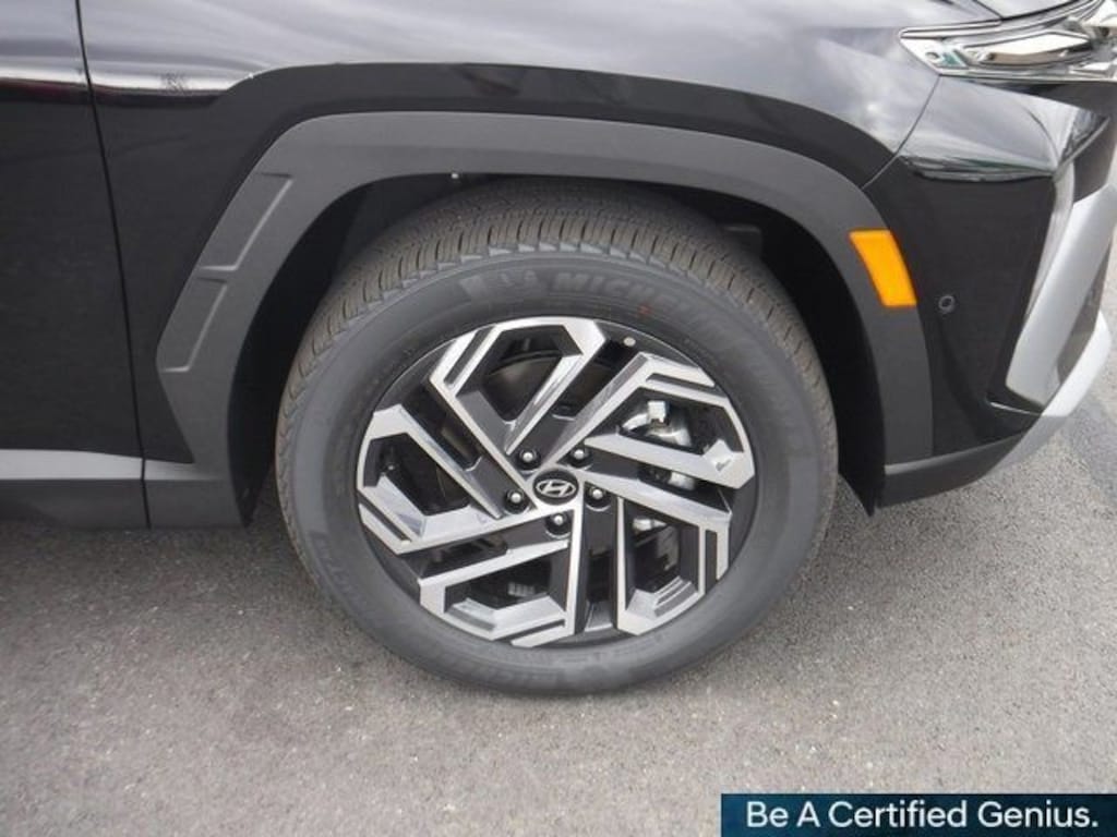 Certified 2025 Hyundai Tucson Hybrid Limited SUV