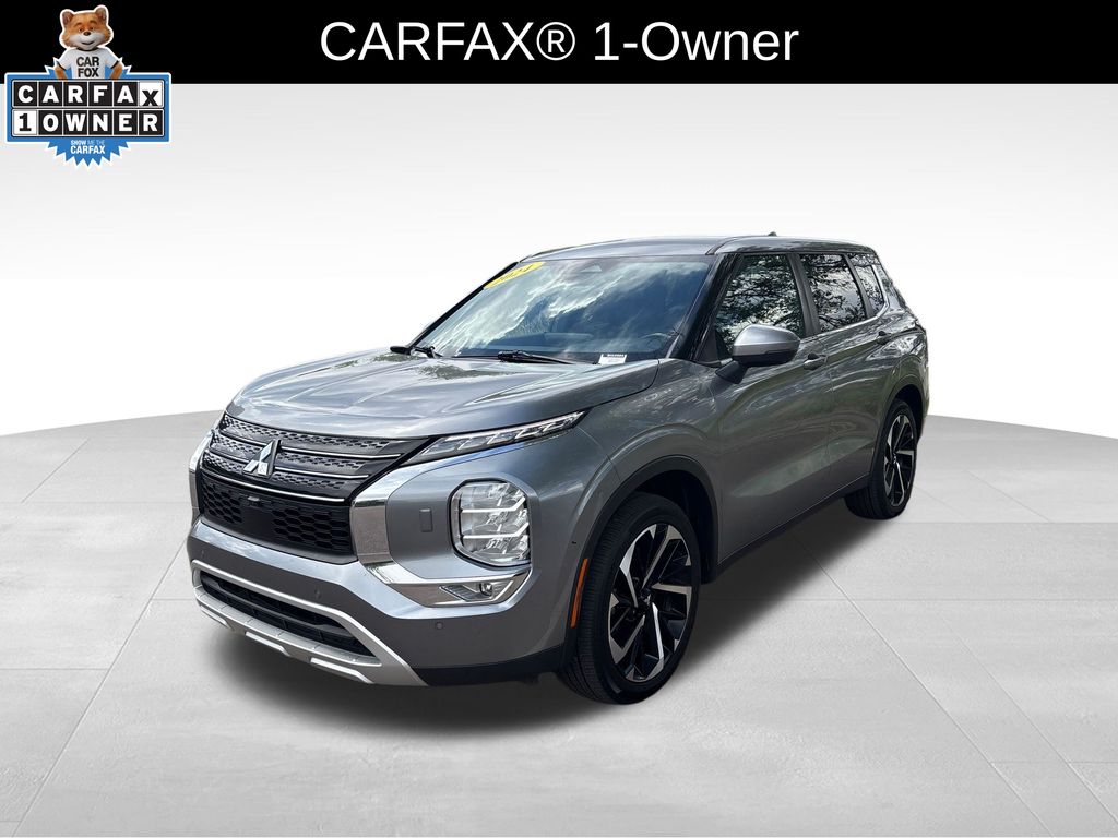 2024 Mitsubishi Outlander SE S-AWC's photo
