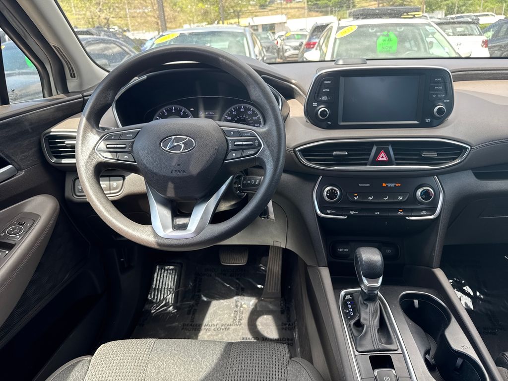 2019 Hyundai Santa Fe SE - Photo 29