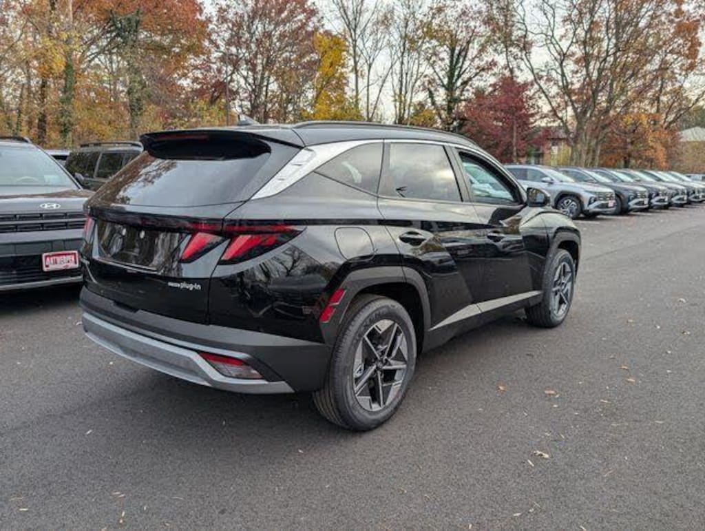 New 2026 Hyundai Tucson Plug-In Hybrid SEL SUV