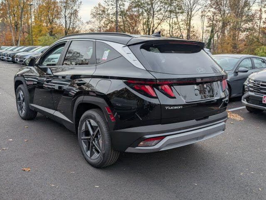 New 2026 Hyundai Tucson Plug-In Hybrid SEL SUV
