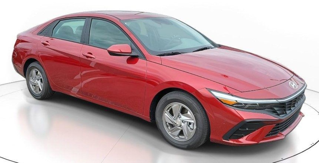 New 2025 Hyundai Elantra SE Sedan