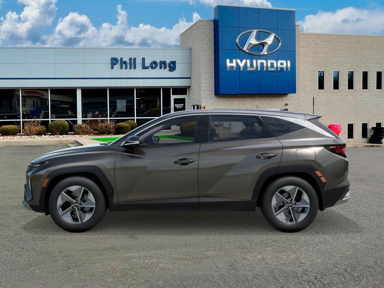 2026 Hyundai Tucson Hybrid SEL Convenience photo 2