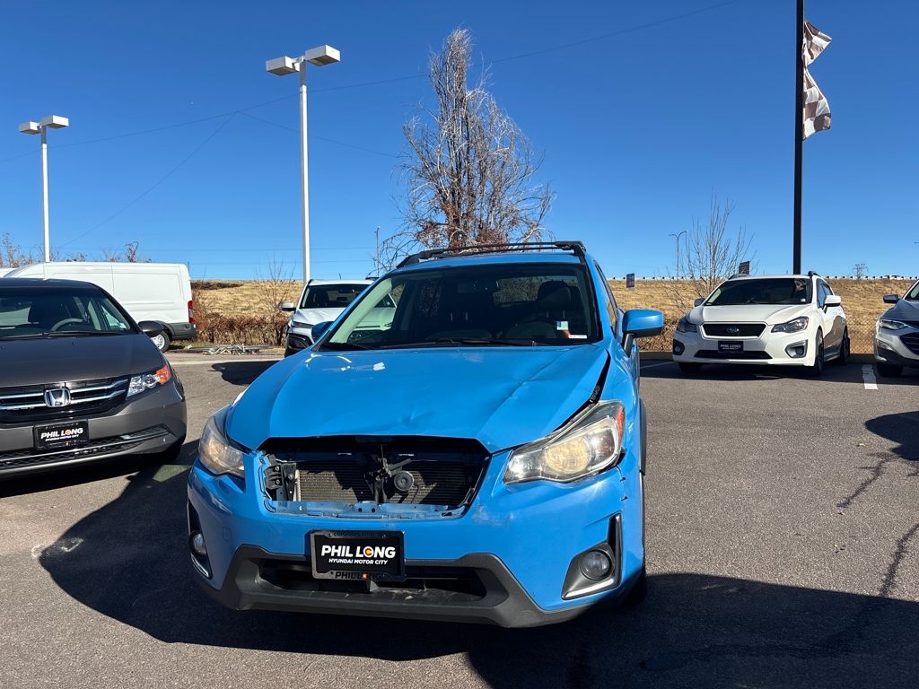 2016 Subaru Crosstrek 2.0i Premium photo 2