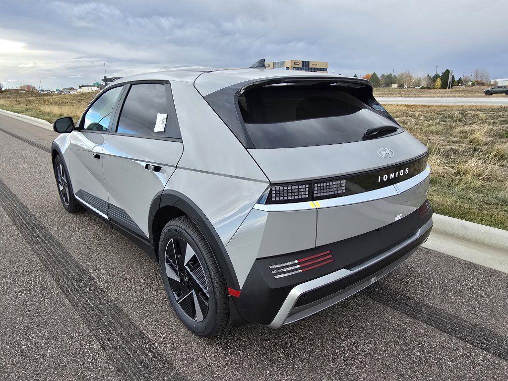 2026 Hyundai Ioniq 5 SEL photo 3