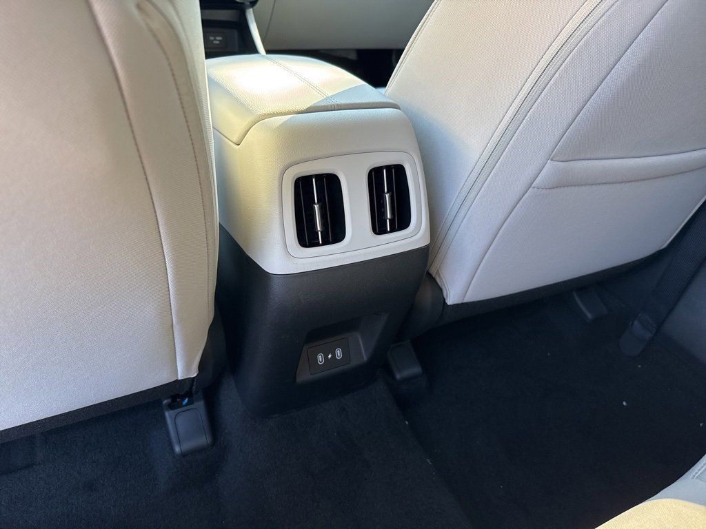 2026 Hyundai Tucson SEL - Photo 14