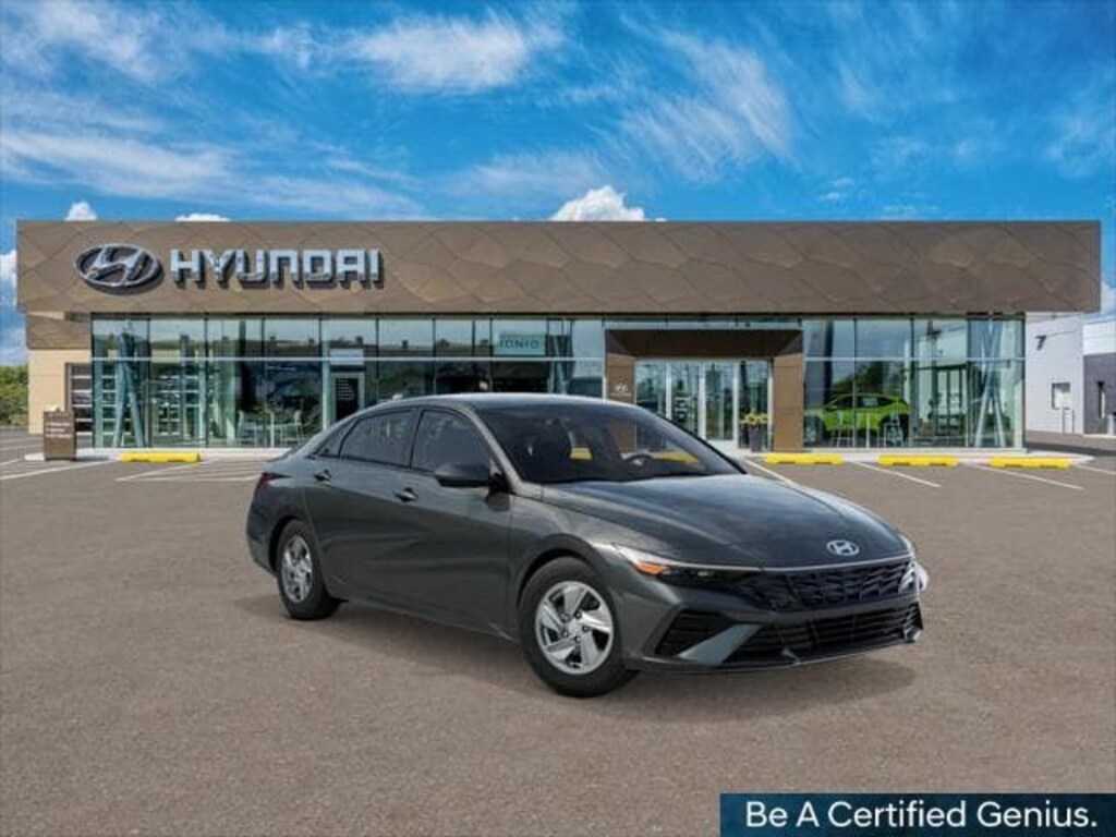 Certified 2025 Hyundai Elantra SE Sedan