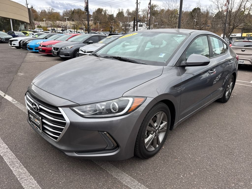 2018 Hyundai Elantra Value Edition photo 3