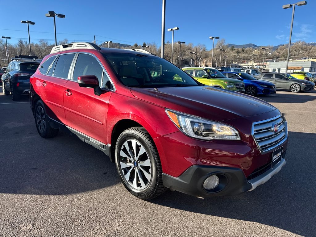 2015 Subaru Outback Limited's photo