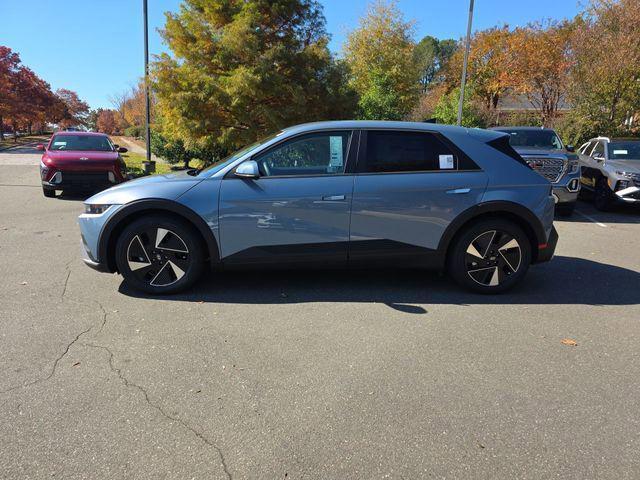 2026 Hyundai Ioniq 5 SEL photo 3