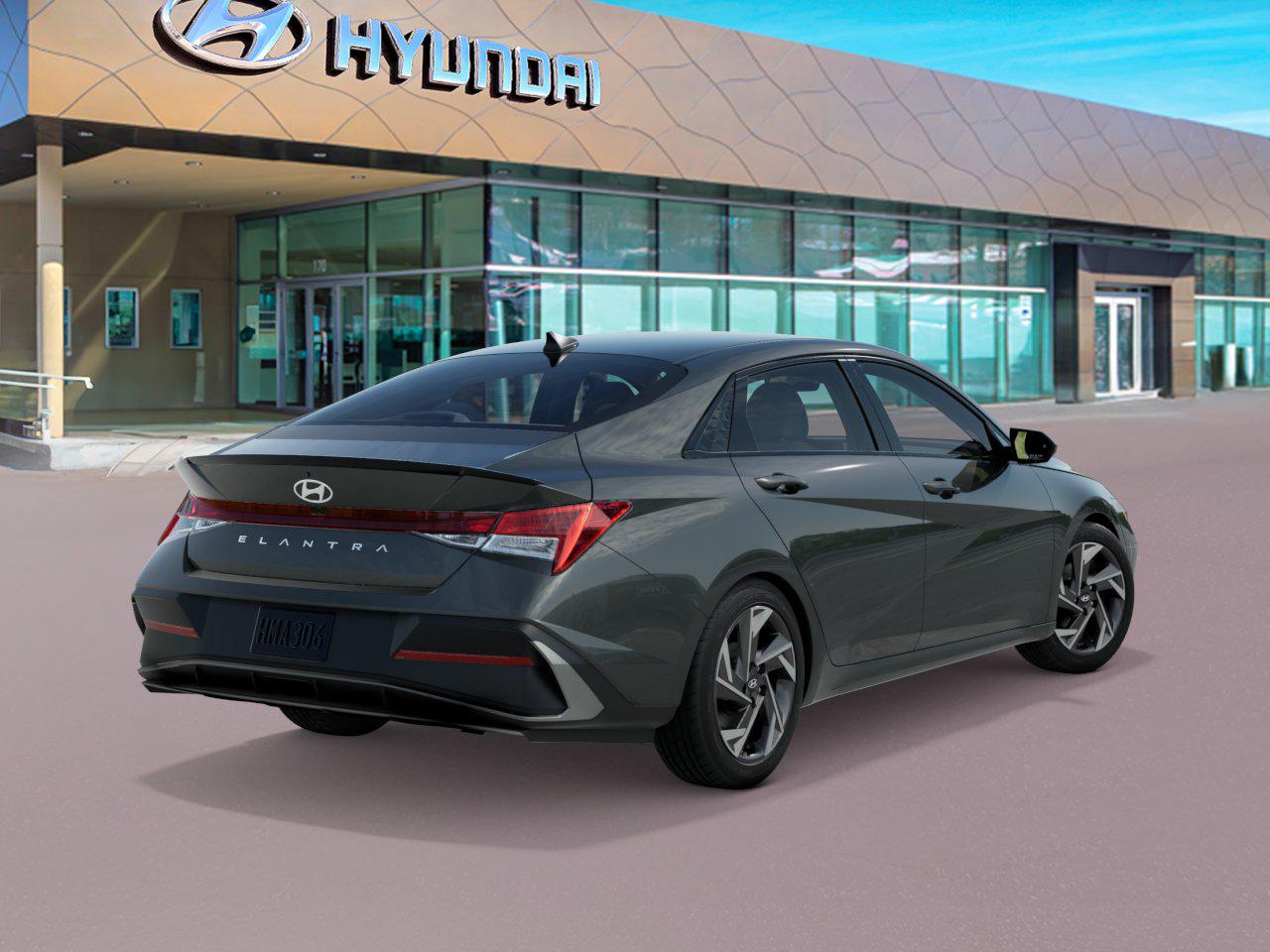 2026 Hyundai Elantra SEL Sport photo 4