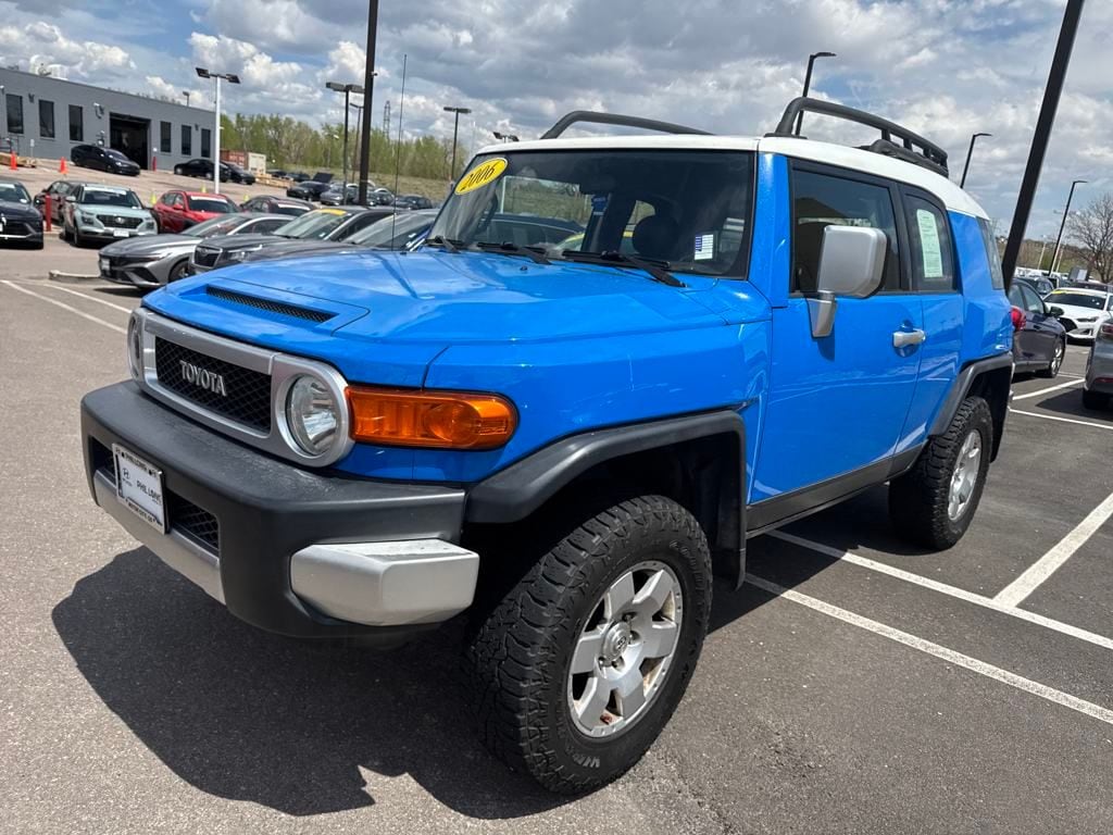 Used 2007 Toyota FJ Cruiser Base with VIN JTEBU11F470023728 for sale in Colorado Springs, CO