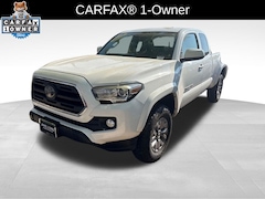2018 Toyota Tacoma SR5 V6 Truck Access Cab