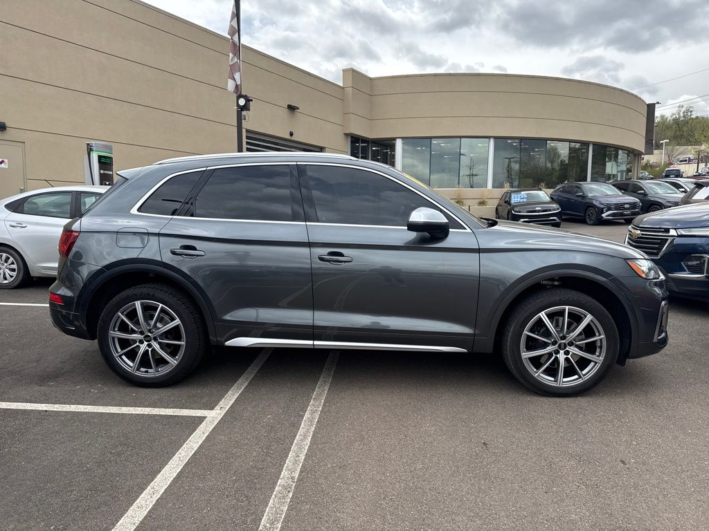 2023 Audi SQ5 Premium Plus - Photo 9