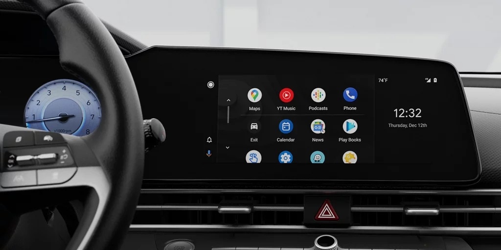 Android Auto on the 8-inch touchscreen