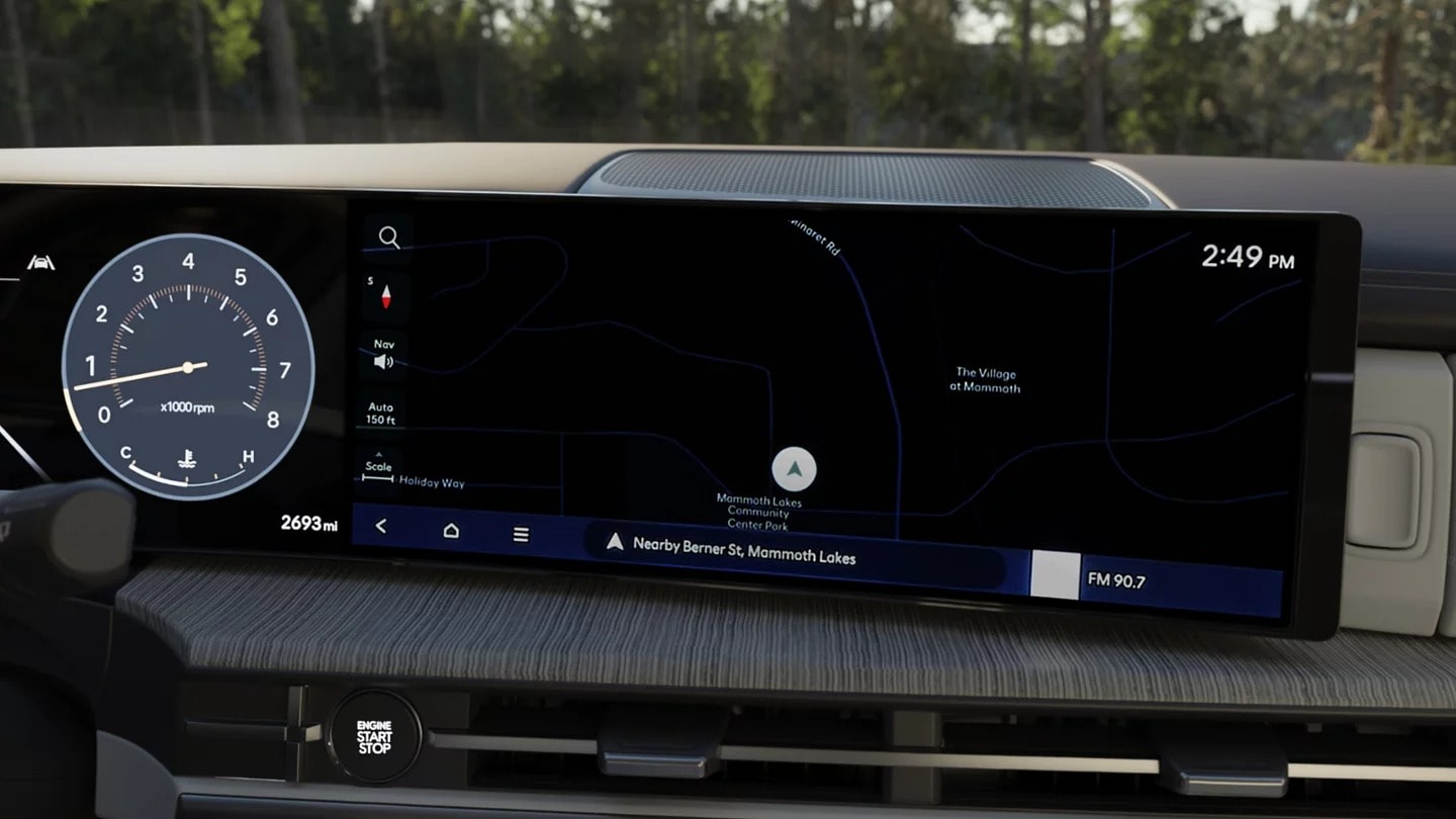 SANTA FE 12.3-inch digital cluster and touchscreen