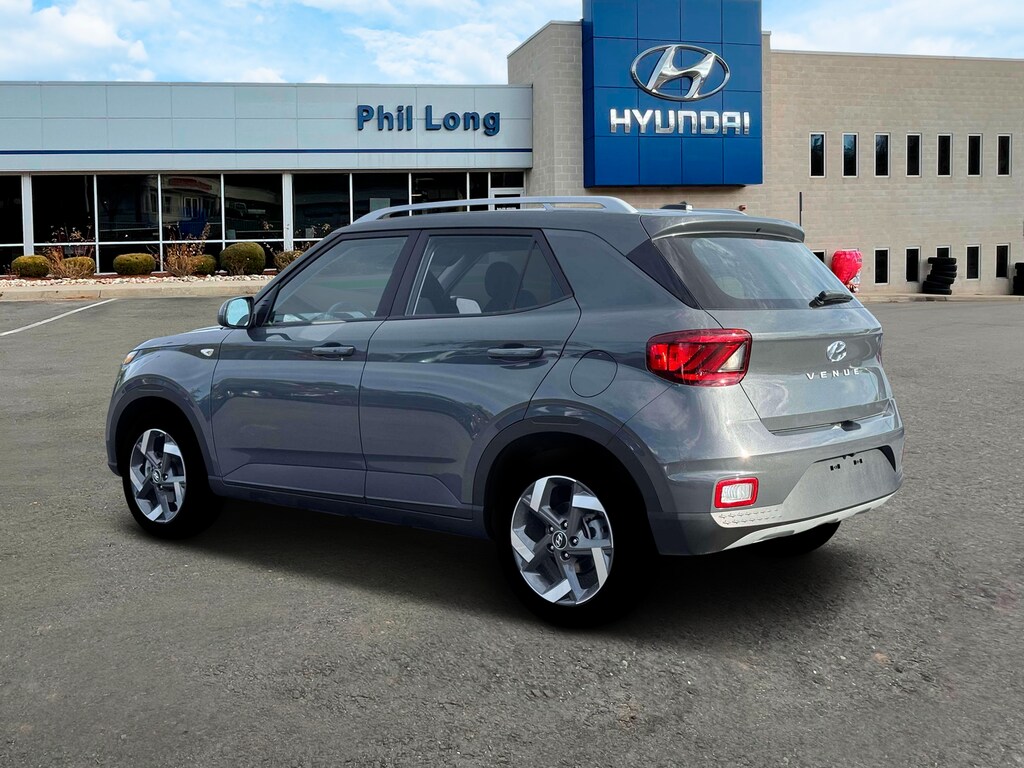 New 2026 Hyundai Venue SEL SUV