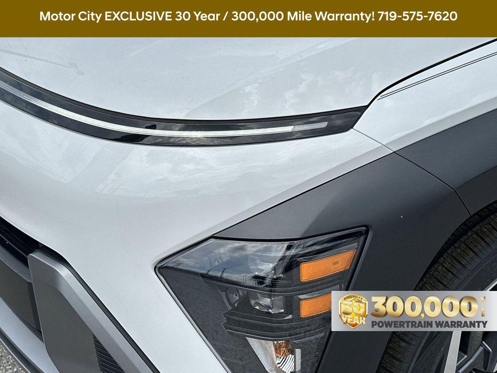 2026 Hyundai Kona SEL photo 2