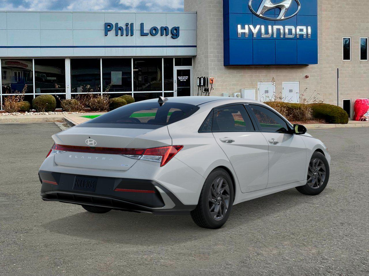 2026 Hyundai Elantra Blue photo 2