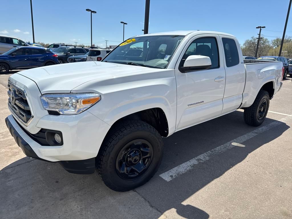 Used 2016 Toyota Tacoma TRD Sport with VIN 5TFSZ5AN2GX033198 for sale in Colorado Springs, CO