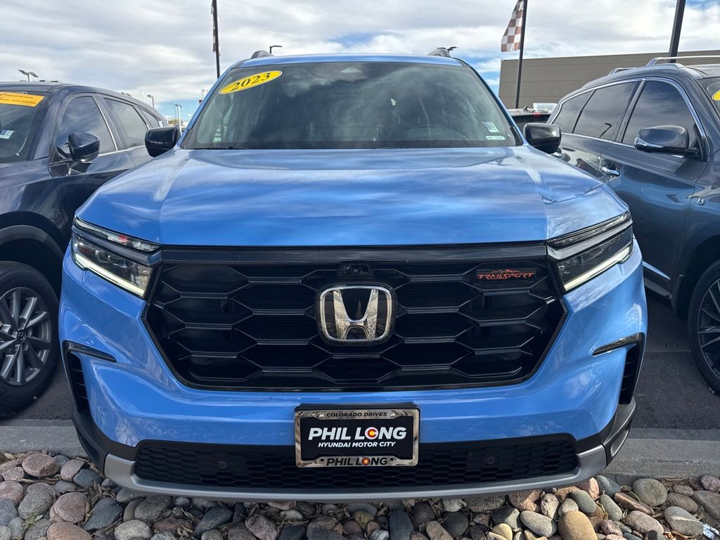 2023 Honda Pilot TrailSport photo 4
