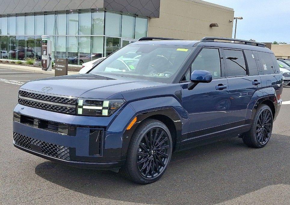 2026 Hyundai Santa Fe Calligraphy's photo